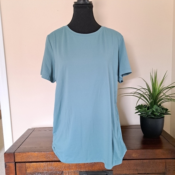 ❤️ Mondetta Active Tee Green Short Sleeved T-shirt Women's Large Top - Picture 1 of 10